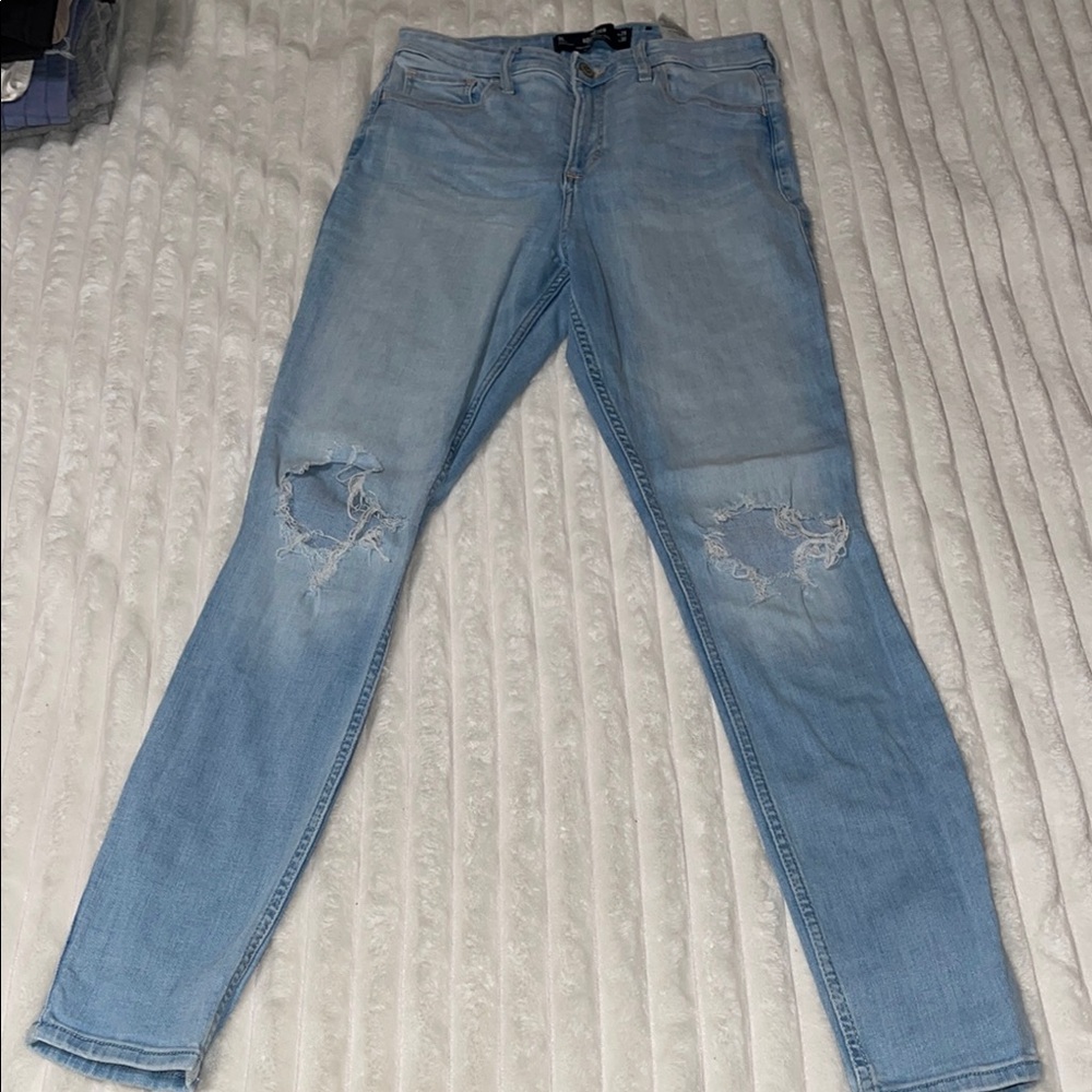 Hollister Curvy High Rise Super Skinny | Size 29 / 9 Long